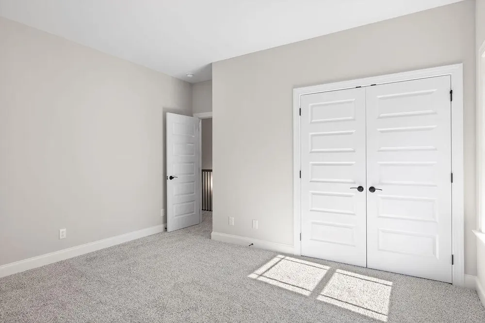 9804 Mayfly Road Ooltewah, TN 37363