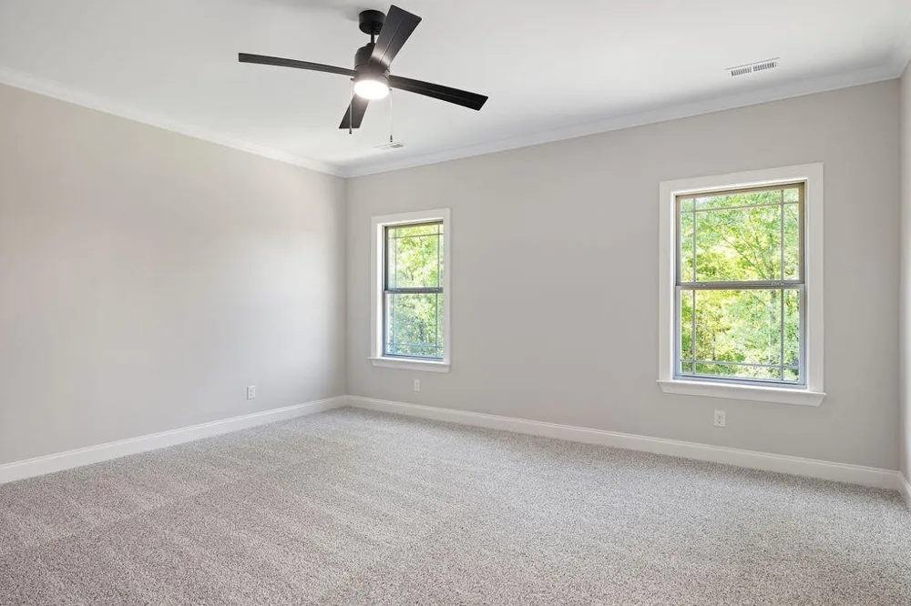 9804 Mayfly Road Ooltewah, TN 37363