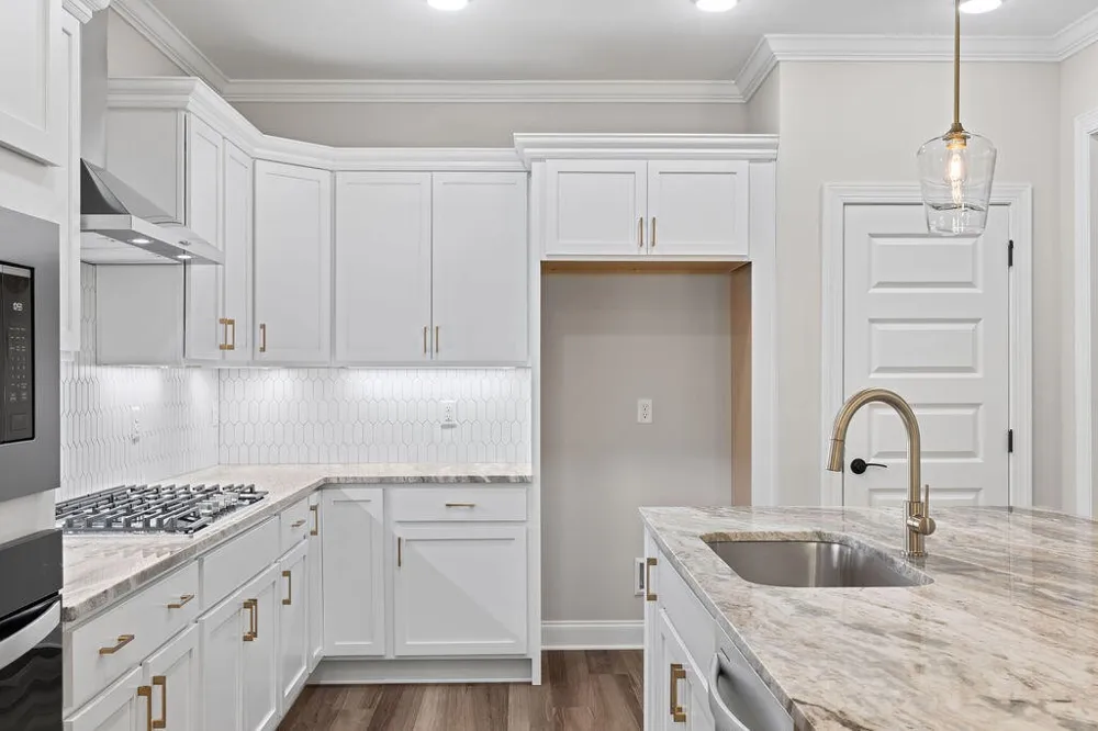 9804 Mayfly Road Ooltewah, TN 37363
