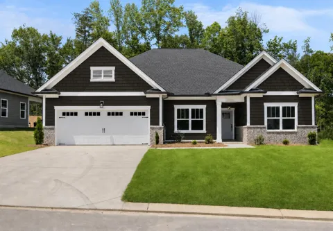 196 Winchester Drive #18