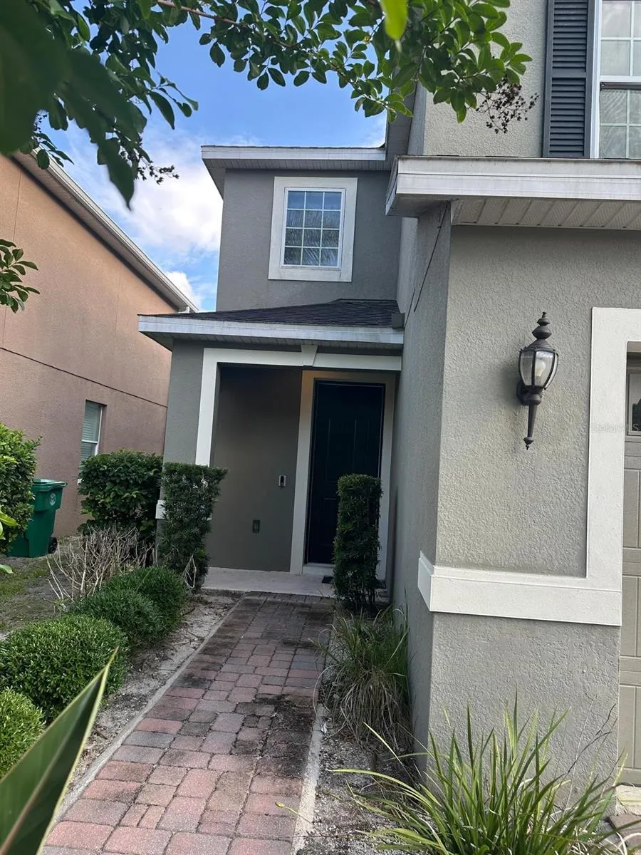 1382 RILEY CIRCLE Deland, FL 32724