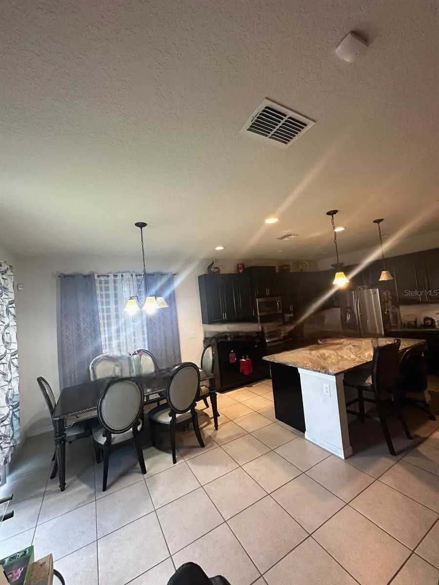 1382 RILEY CIRCLE Deland, FL 32724