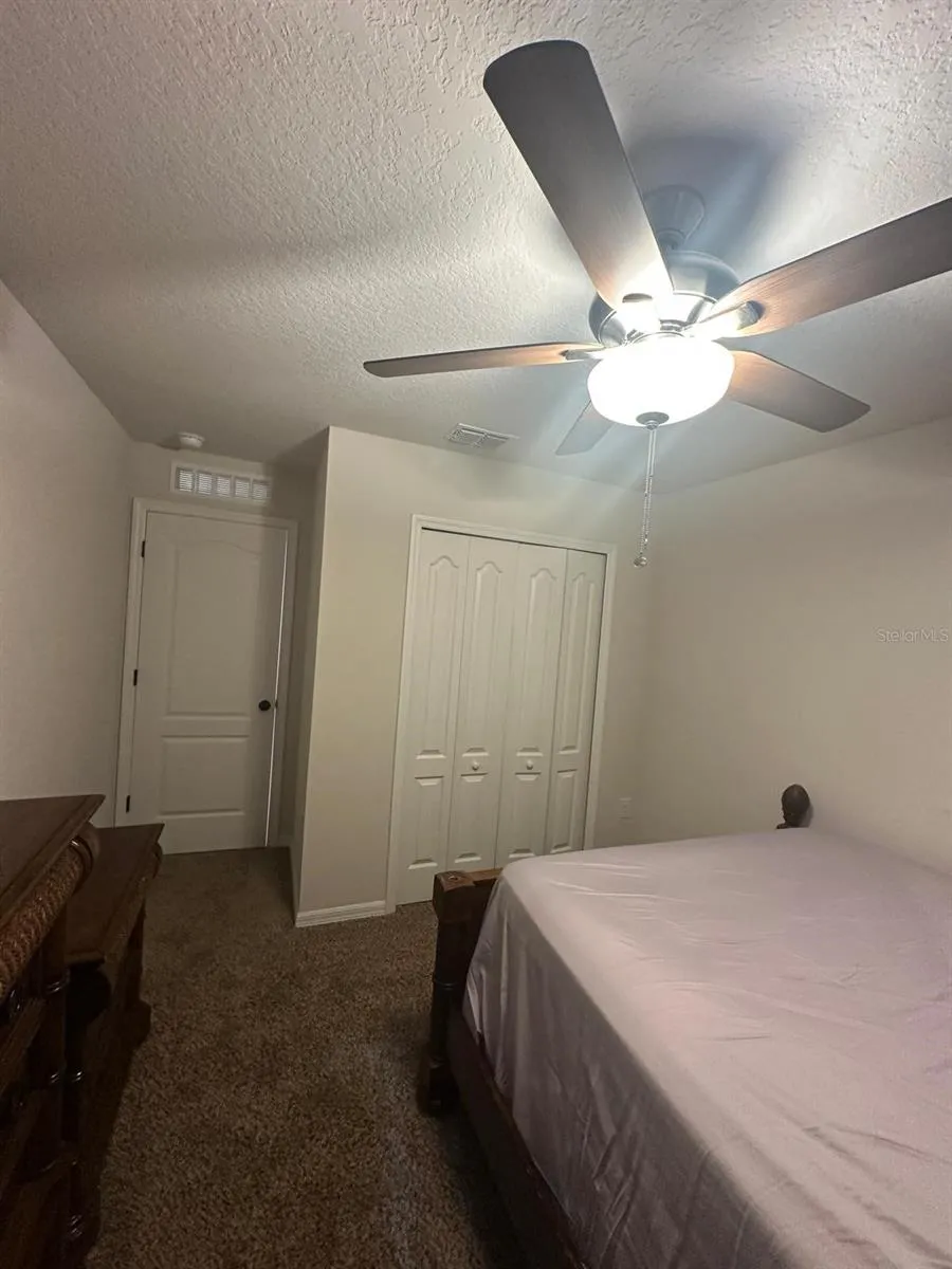 1382 RILEY CIRCLE Deland, FL 32724