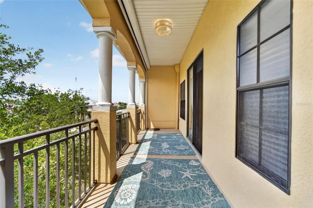 6407 MAYRA SHORES LANE Apollo Beach, FL 33572