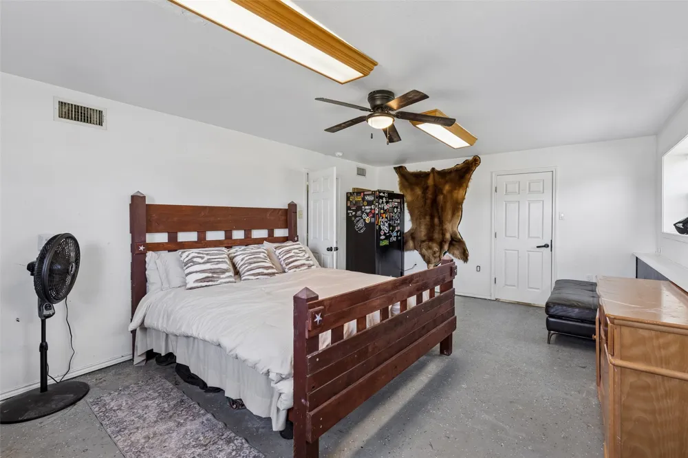 2986 Vz County Road 3208 Wills Point, TX 75169