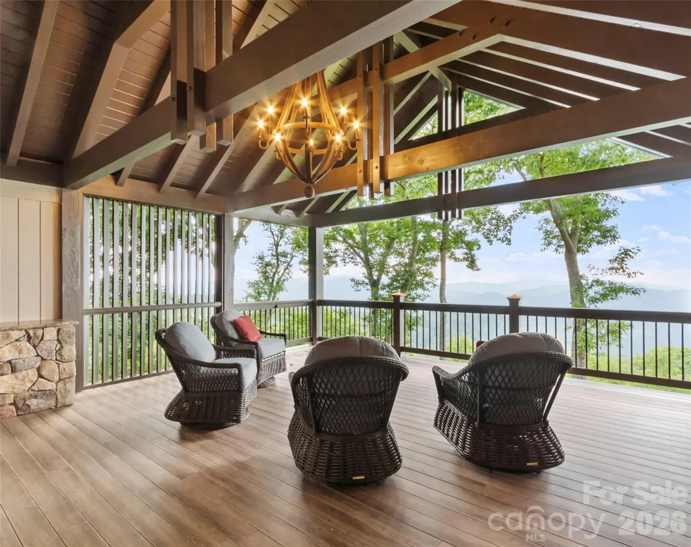 337 Rhododendron Lane Burnsville, NC 28714
