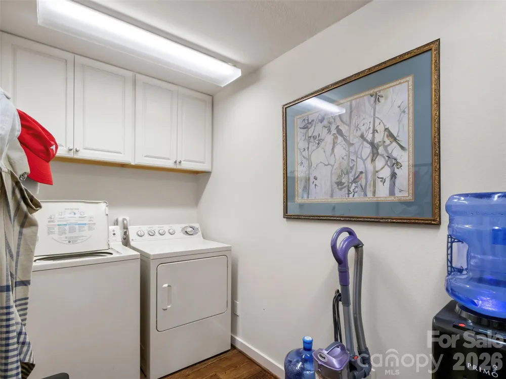 337 Rhododendron Lane Burnsville, NC 28714