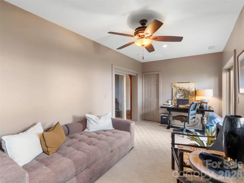 337 Rhododendron Lane Burnsville, NC 28714