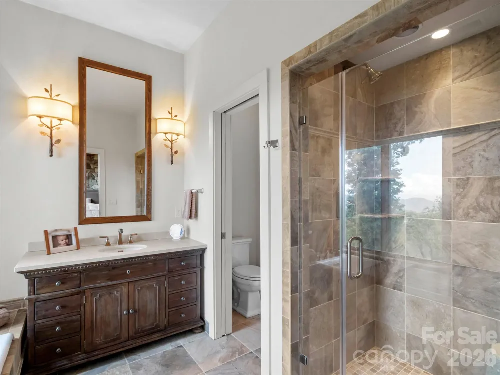 337 Rhododendron Lane Burnsville, NC 28714