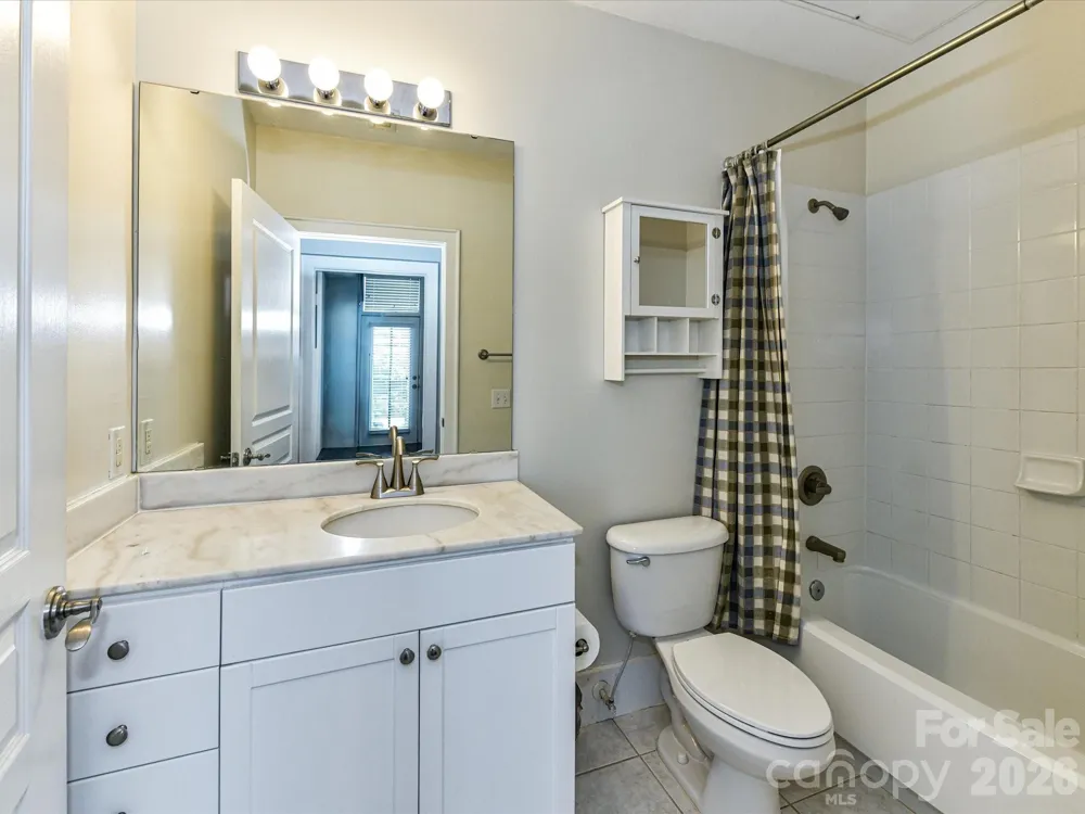 115 E Park Avenue #305 Charlotte, NC 28203