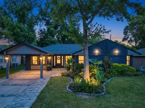 5402 Libbey Lane
