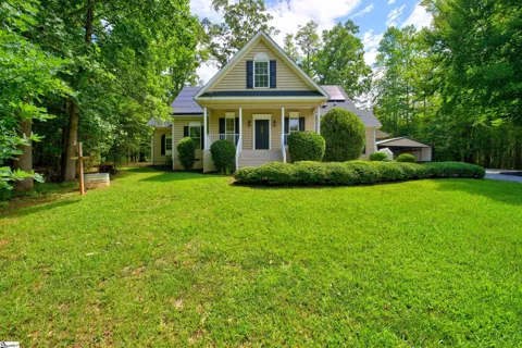 748 Elm Avenue