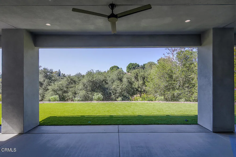 1048 Canyon Creek Place Escondido, CA 92025