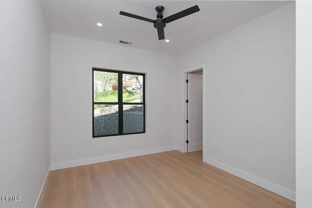 1048 Canyon Creek Place Escondido, CA 92025