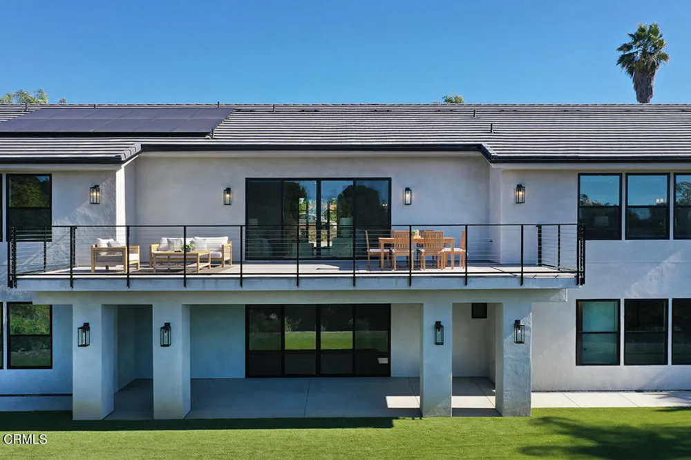 1048 Canyon Creek Place Escondido, CA 92025