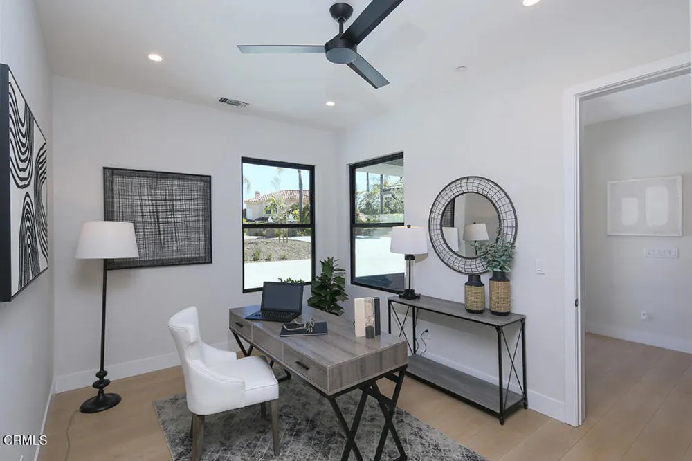 1048 Canyon Creek Place Escondido, CA 92025