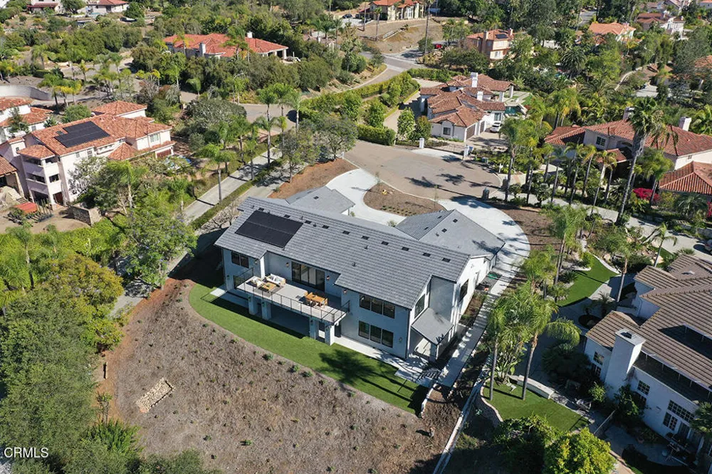 1048 Canyon Creek Place Escondido, CA 92025
