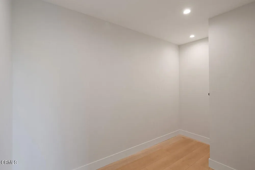 1048 Canyon Creek Place Escondido, CA 92025