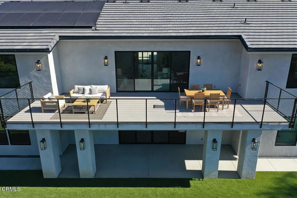 1048 Canyon Creek Place Escondido, CA 92025
