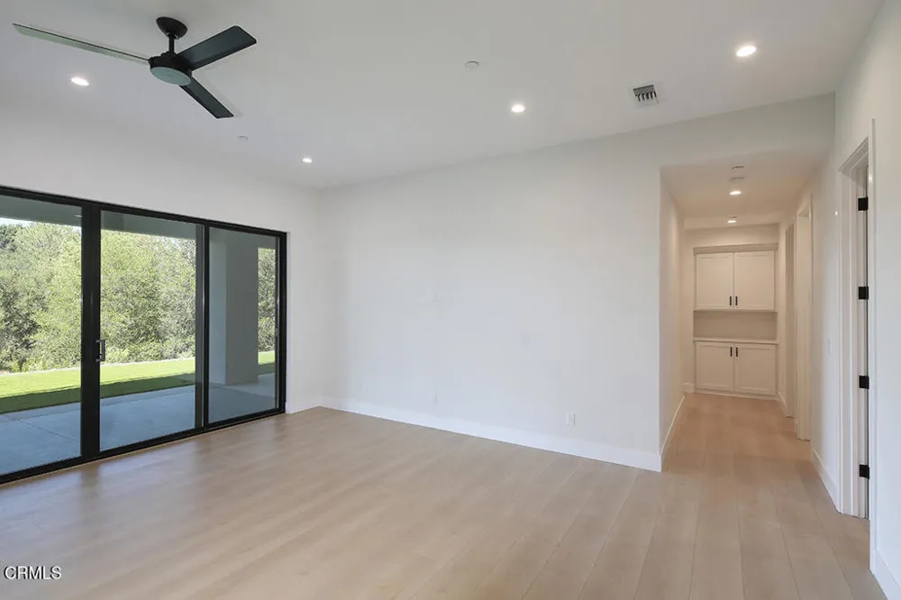1048 Canyon Creek Place Escondido, CA 92025
