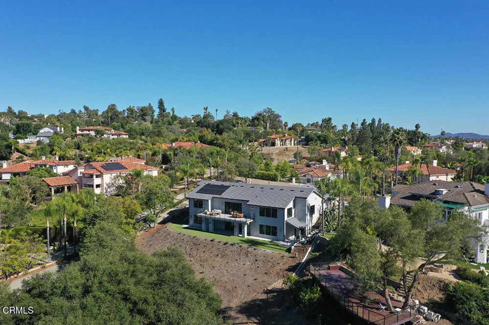 1048 Canyon Creek Place Escondido, CA 92025
