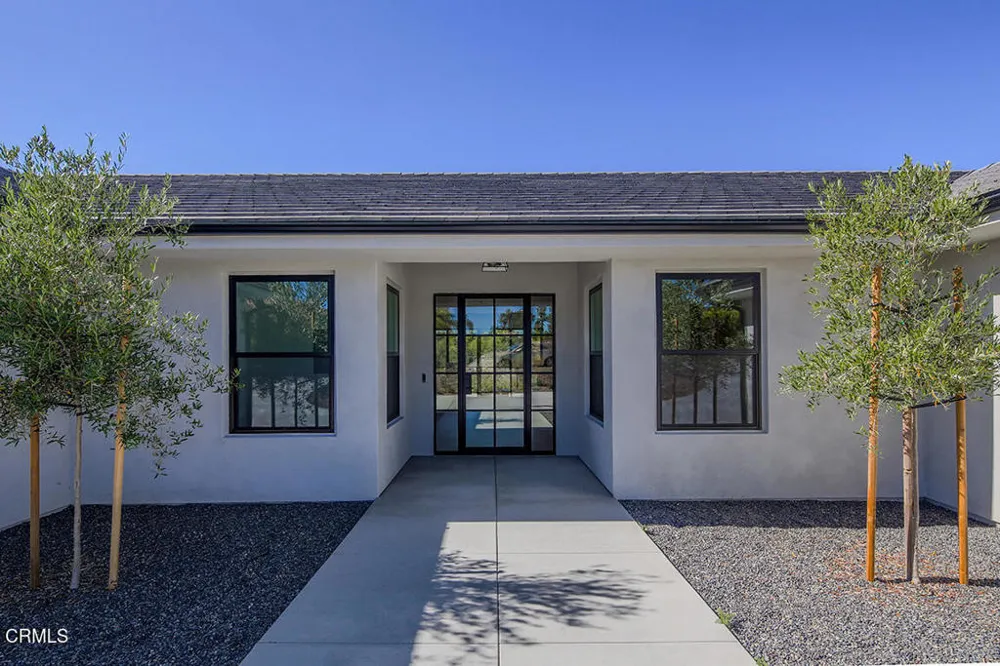 1048 Canyon Creek Place Escondido, CA 92025