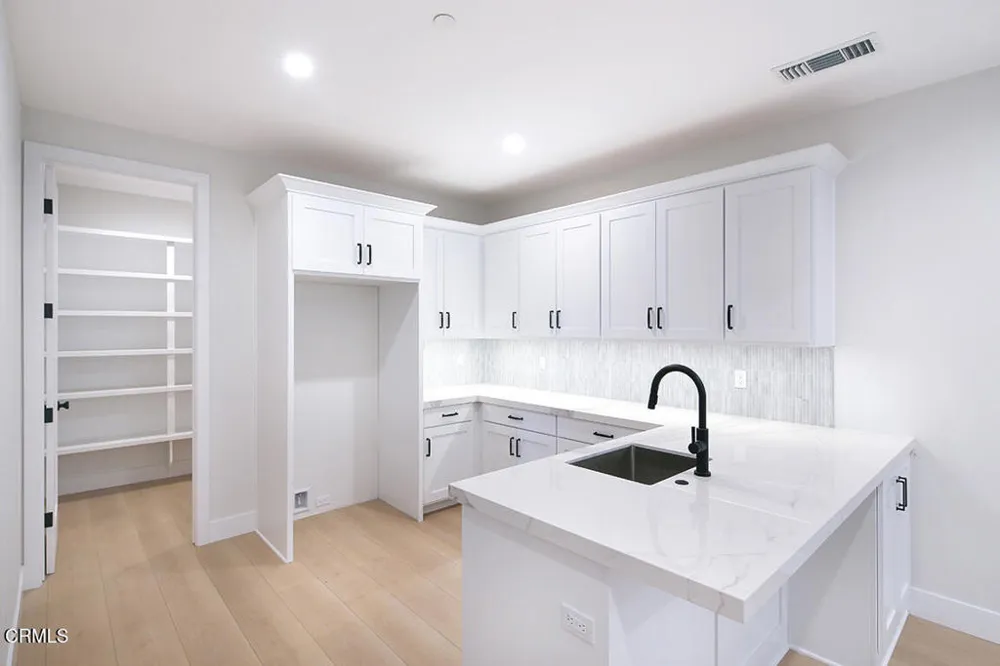 1048 Canyon Creek Place Escondido, CA 92025