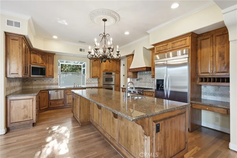 1206 3rd Street Manhattan Beach, CA 90266