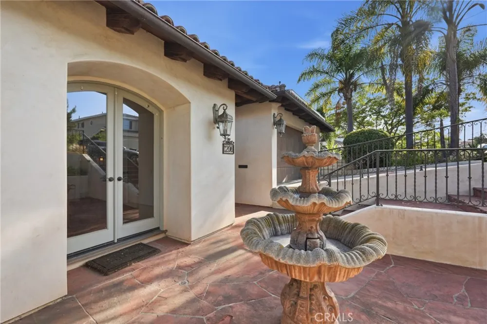 1206 3rd Street Manhattan Beach, CA 90266