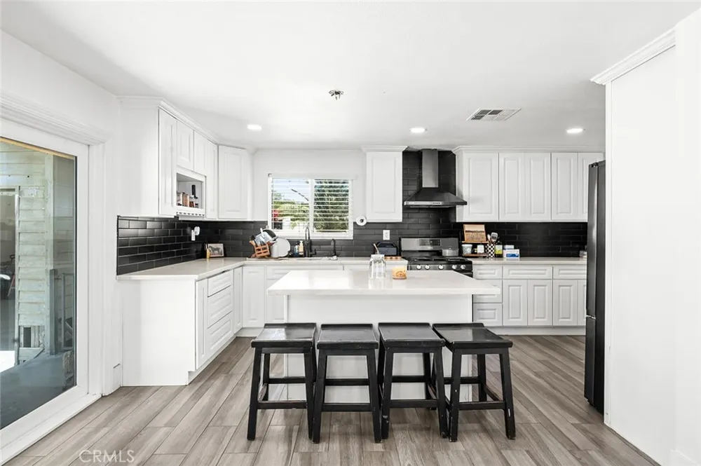 3717 Corona Avenue Norco, CA 92860