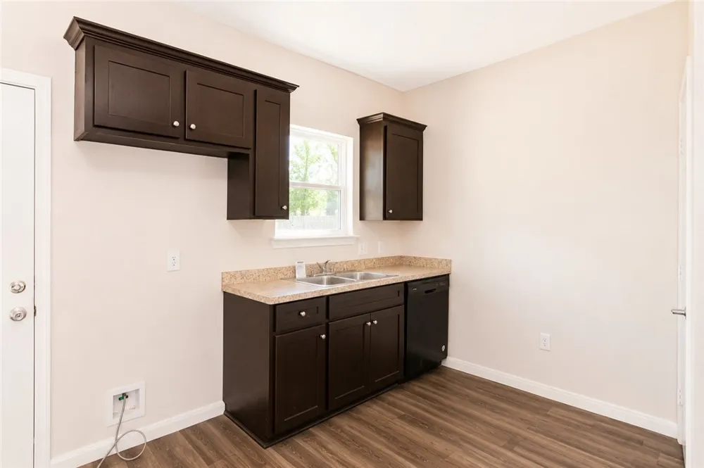 410 Hoover Street Taft, TX 78390