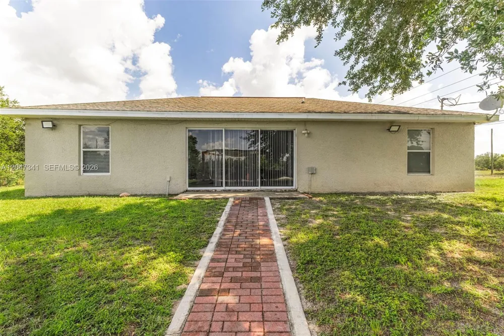 2501 57th Street West Lehigh Acres, FL 33971