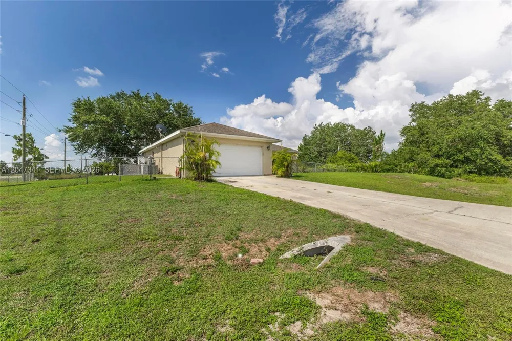 2501 57th Street West Lehigh Acres, FL 33971