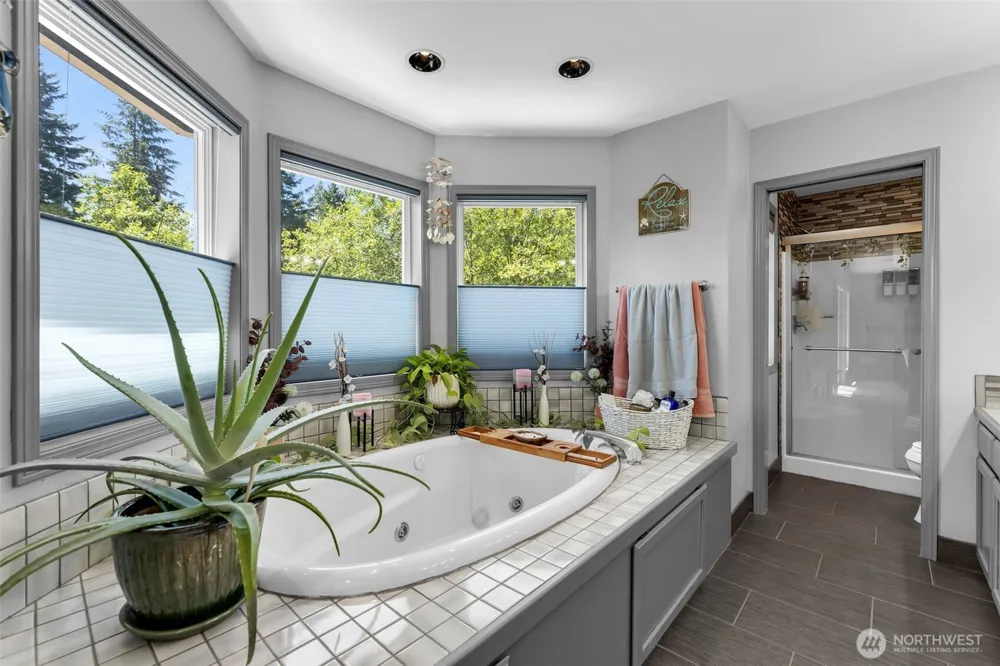 15212 NE Winsor Drive Brush Prairie, WA 98606