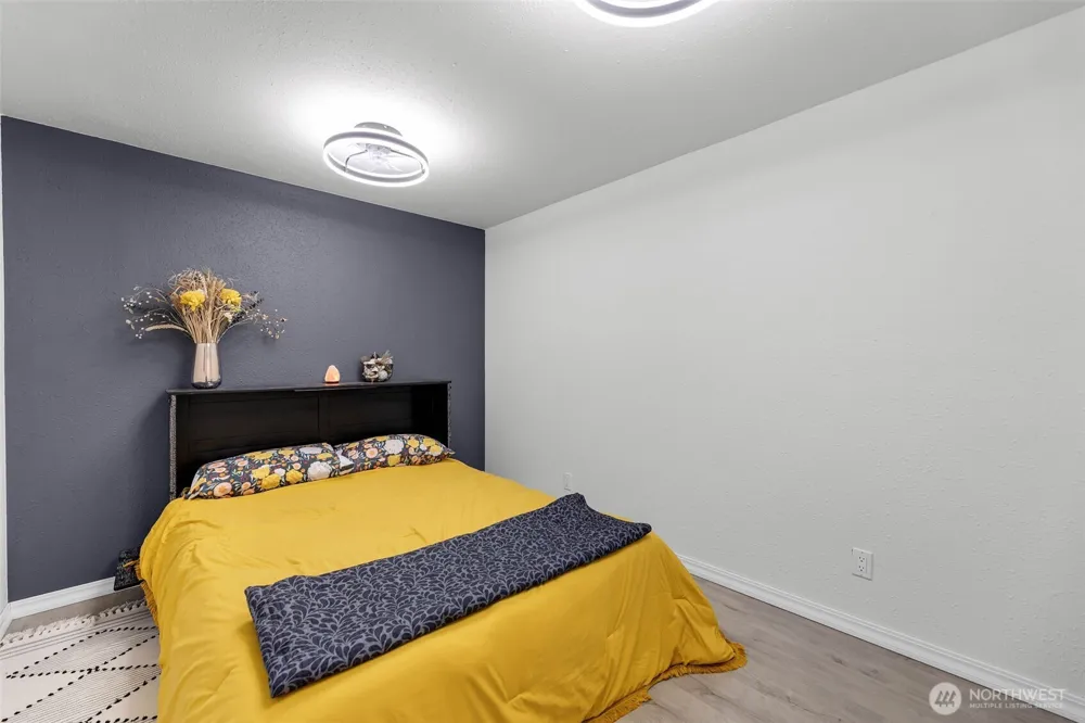 15212 NE Winsor Drive Brush Prairie, WA 98606