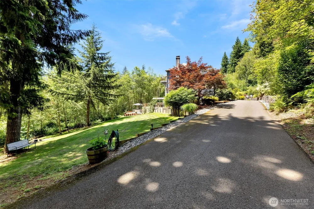 15212 NE Winsor Drive Brush Prairie, WA 98606