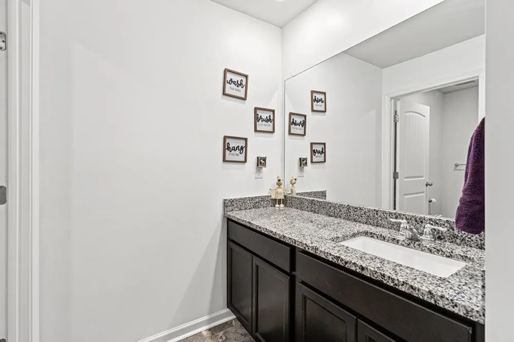 176 Nunally Dr Baxter, TN 38544