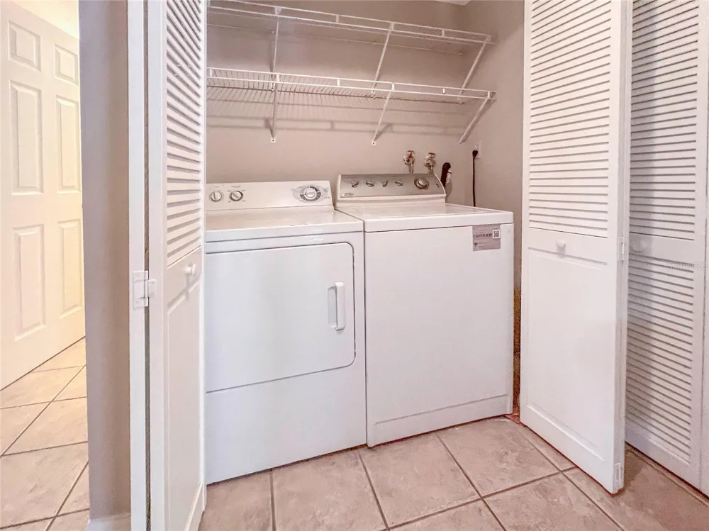 2137 ROSELAWN STREET #A Sarasota, FL 34231