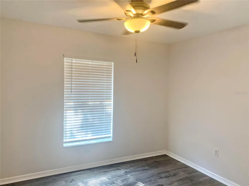 5440 KENSINGTON STREET Sarasota, FL 34232
