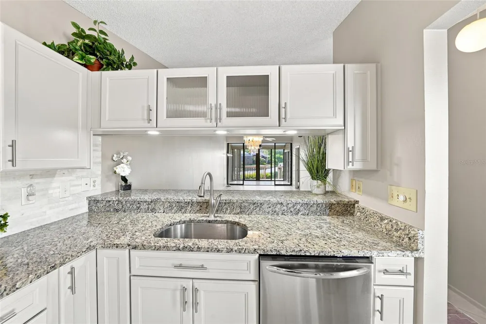 3446 BEEKMAN PLACE #50 Sarasota, FL 34235
