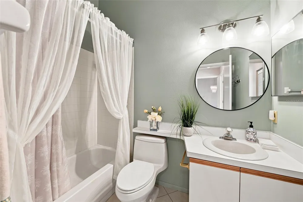 3446 BEEKMAN PLACE #50 Sarasota, FL 34235