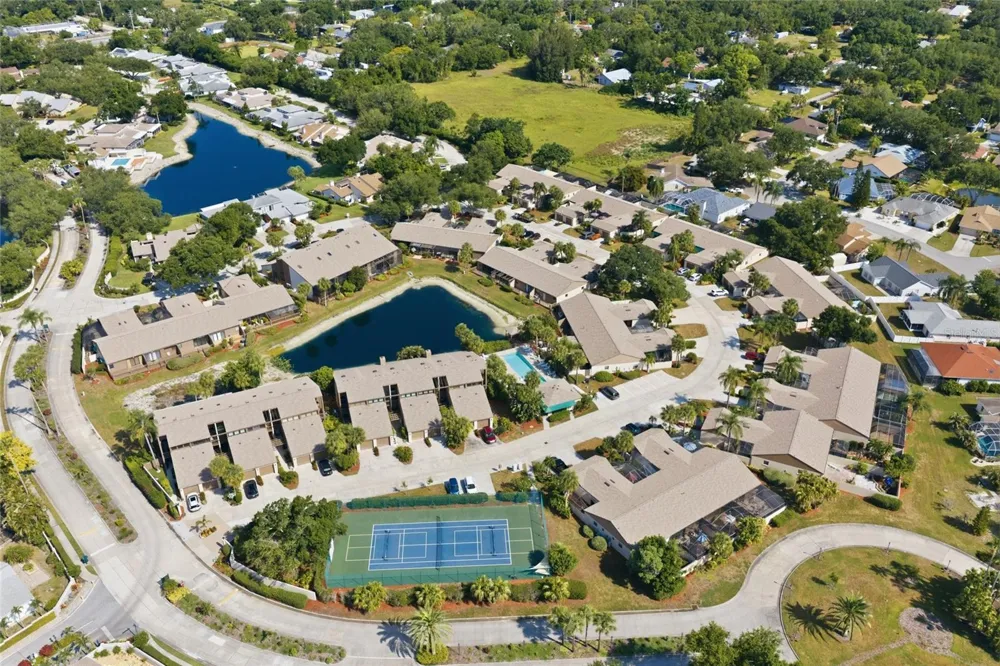 3446 BEEKMAN PLACE #50 Sarasota, FL 34235