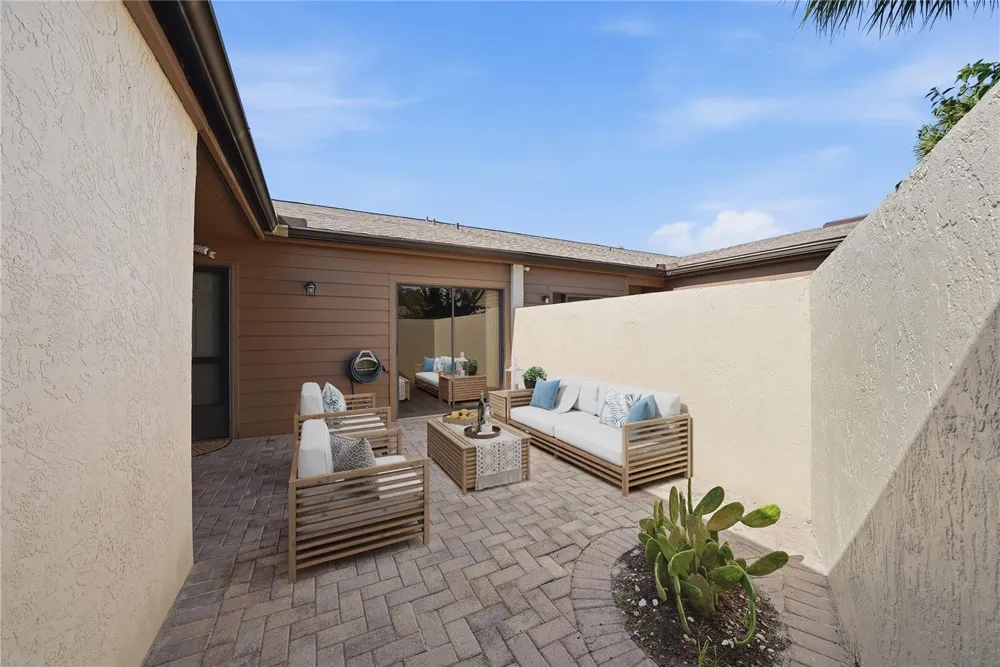 3446 BEEKMAN PLACE #50 Sarasota, FL 34235