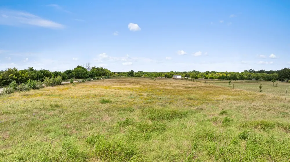 1920 County Road 130 Hutto, TX 78634