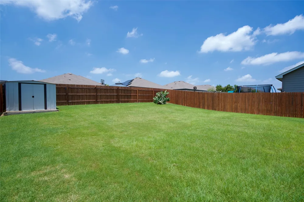 1041 Dumfries Drive Seguin, TX 78155