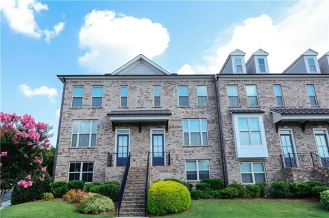 2117 Parkside Glen View