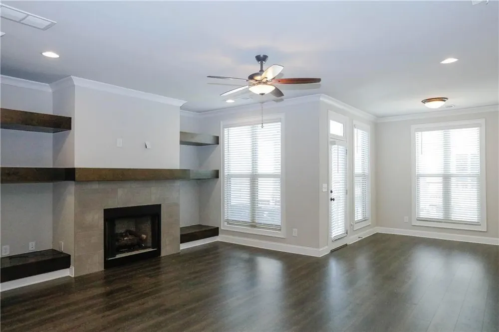 2117 Parkside Glen View Duluth, GA 30097