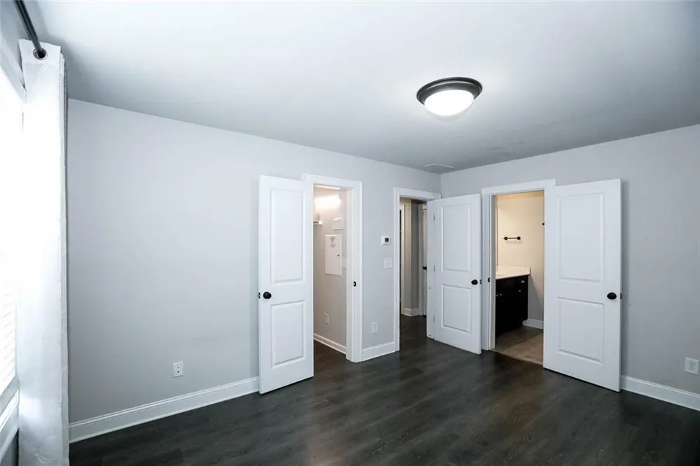 2117 Parkside Glen View Duluth, GA 30097