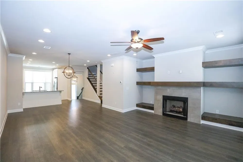 2117 Parkside Glen View Duluth, GA 30097