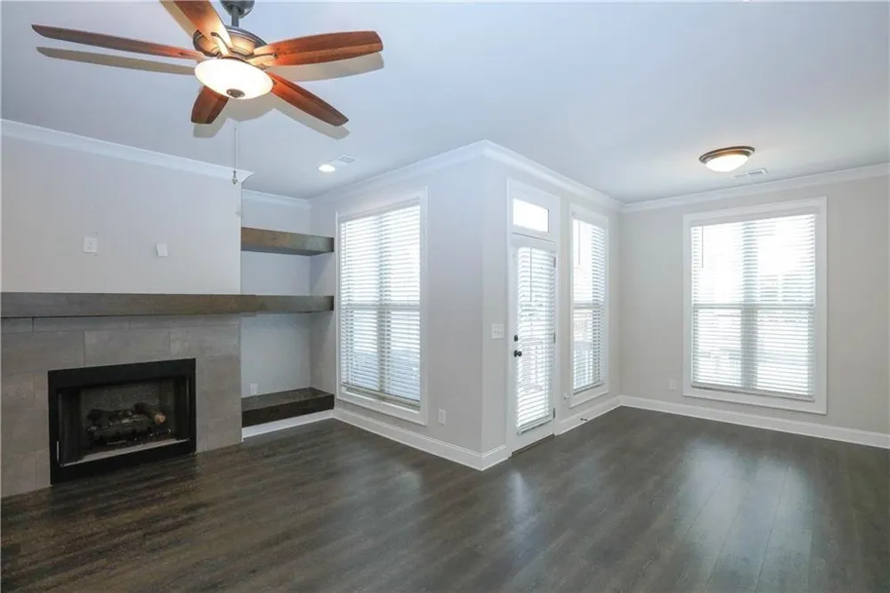 2117 Parkside Glen View Duluth, GA 30097